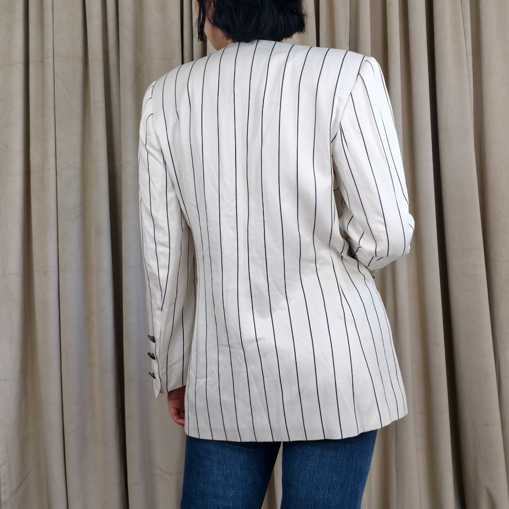 Vintage Kasper White and Black Striped Blazer - Picture 4 of 8